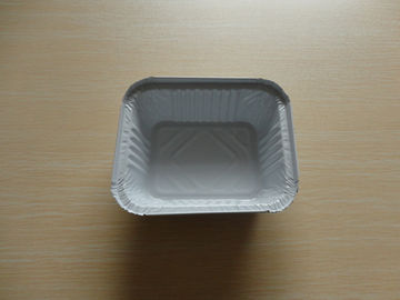 สี่เหลี่ยมผืนผ้าอลูมิเนียมฟอยล์ภาชนะที่มีฝาปิดสำหรับเก็บอาหาร 450ml เคลือบสีขาว